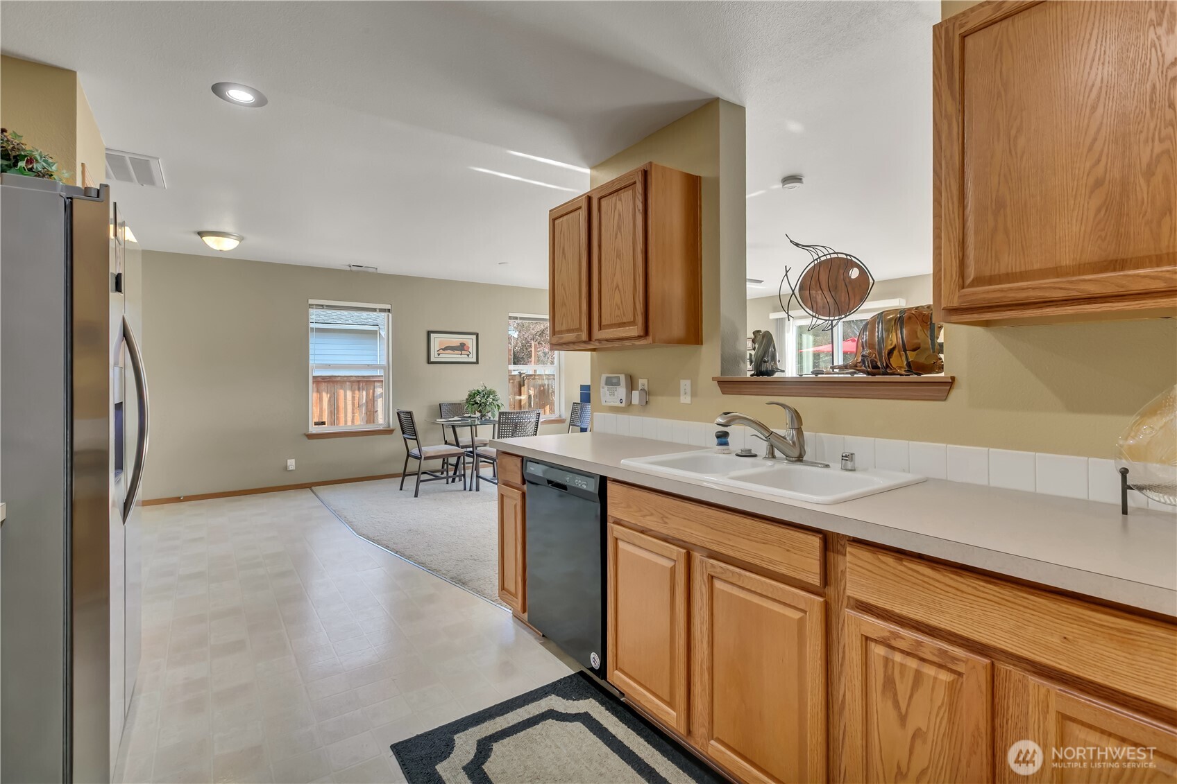 1013 Riddell Avenue Northeast Orting, WA 98360 - Photo 14 of 25