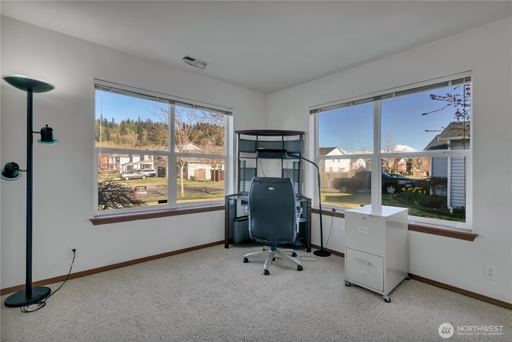 1013 Riddell Avenue Northeast Orting, WA 98360 - Photo 18 of 25