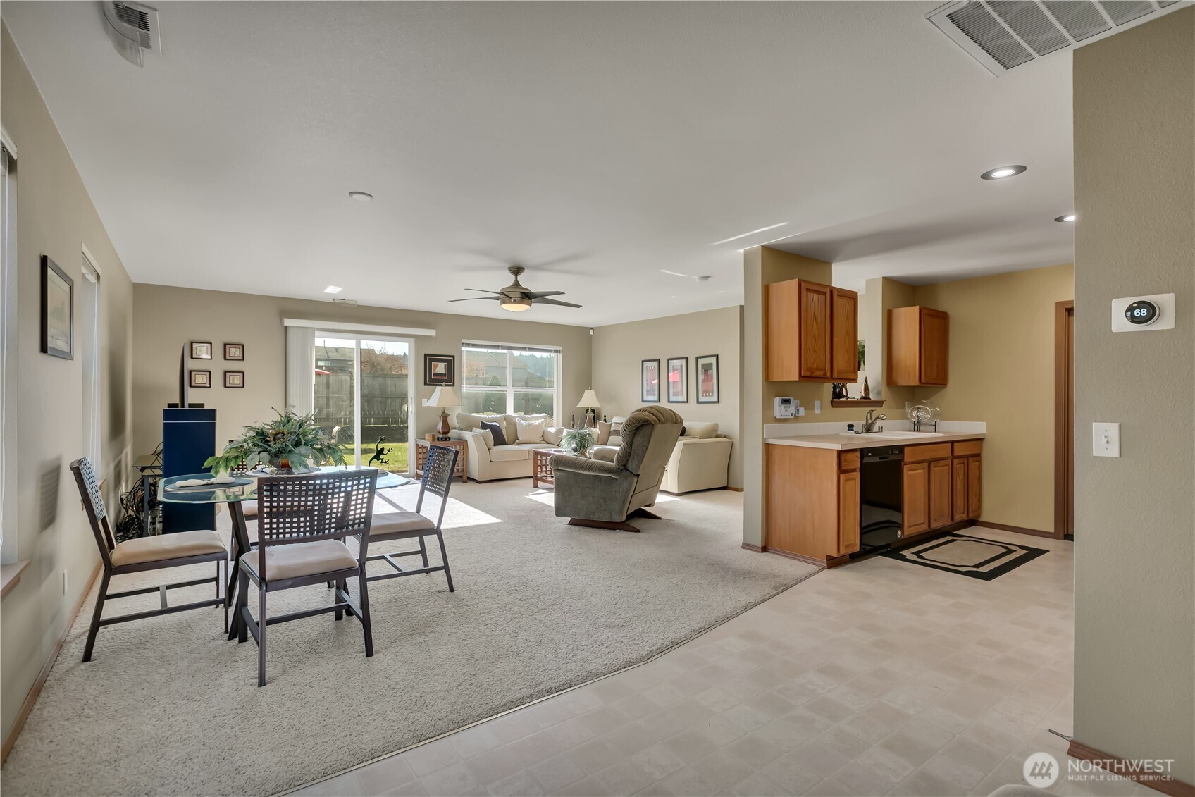 1013 Riddell Avenue Northeast Orting, WA 98360 - Photo 5 of 25