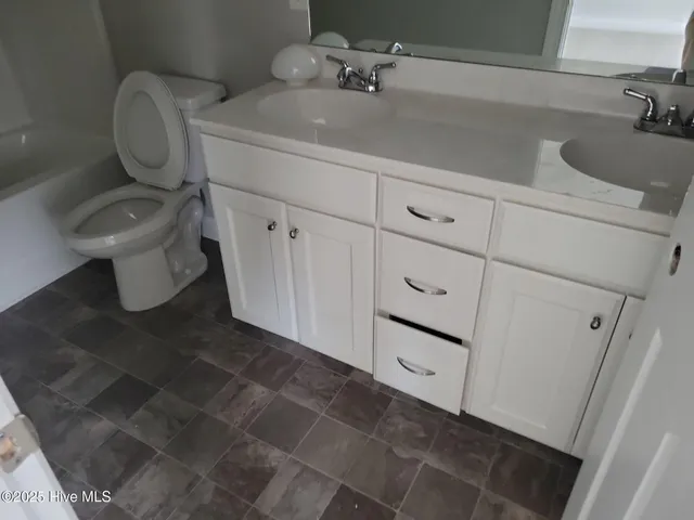 $1,600 | 1513 Pine Brook Court, Unit A, Greenville, NC 27858