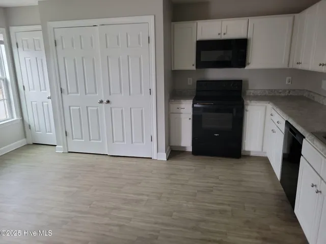 $1,600 | 1513 Pine Brook Court, Unit A, Greenville, NC 27858