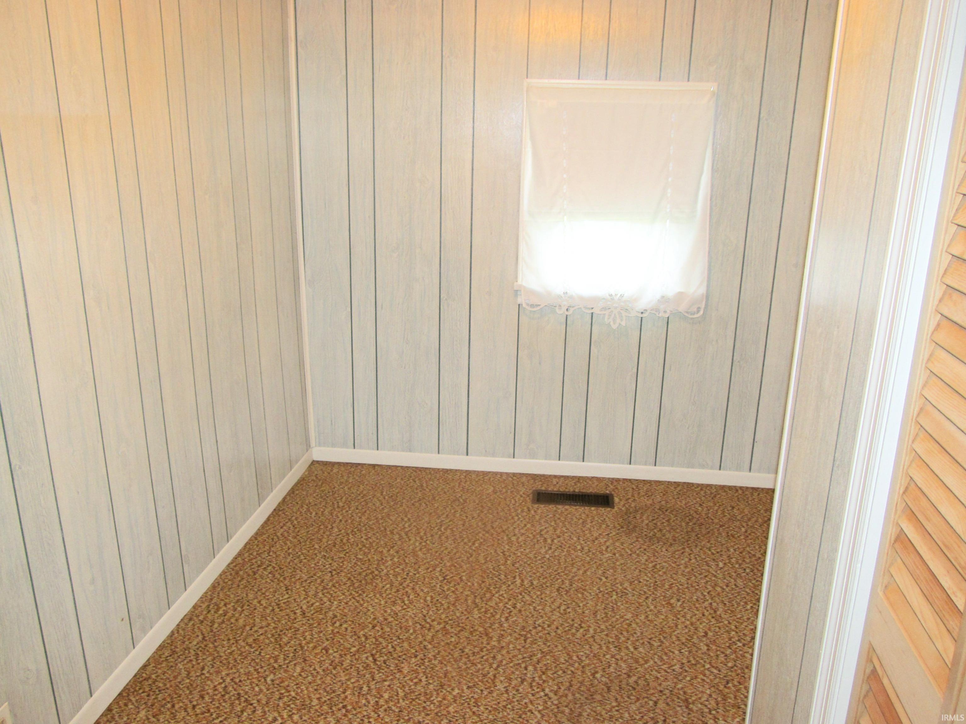1920 Prospect Street South Bend, IN 46613 - Photo 4 of 9