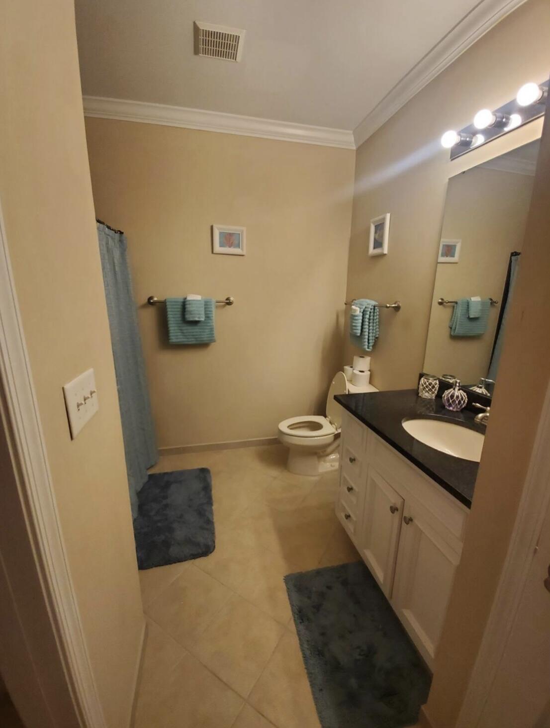 1984 Folly Road, Unit A112 Charleston, SC 29412 - Photo 20 of 32 Large walk in closet in bathroom
