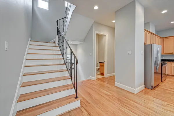 $2,450 | 2906 Leeland Street, Houston, TX 77003