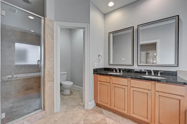 $2,450 | 2906 Leeland Street, Houston, TX 77003