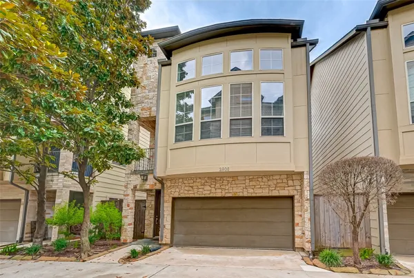 $2,450 | 2906 Leeland Street, Houston, TX 77003