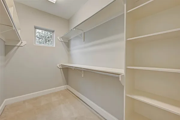 $2,450 | 2906 Leeland Street, Houston, TX 77003