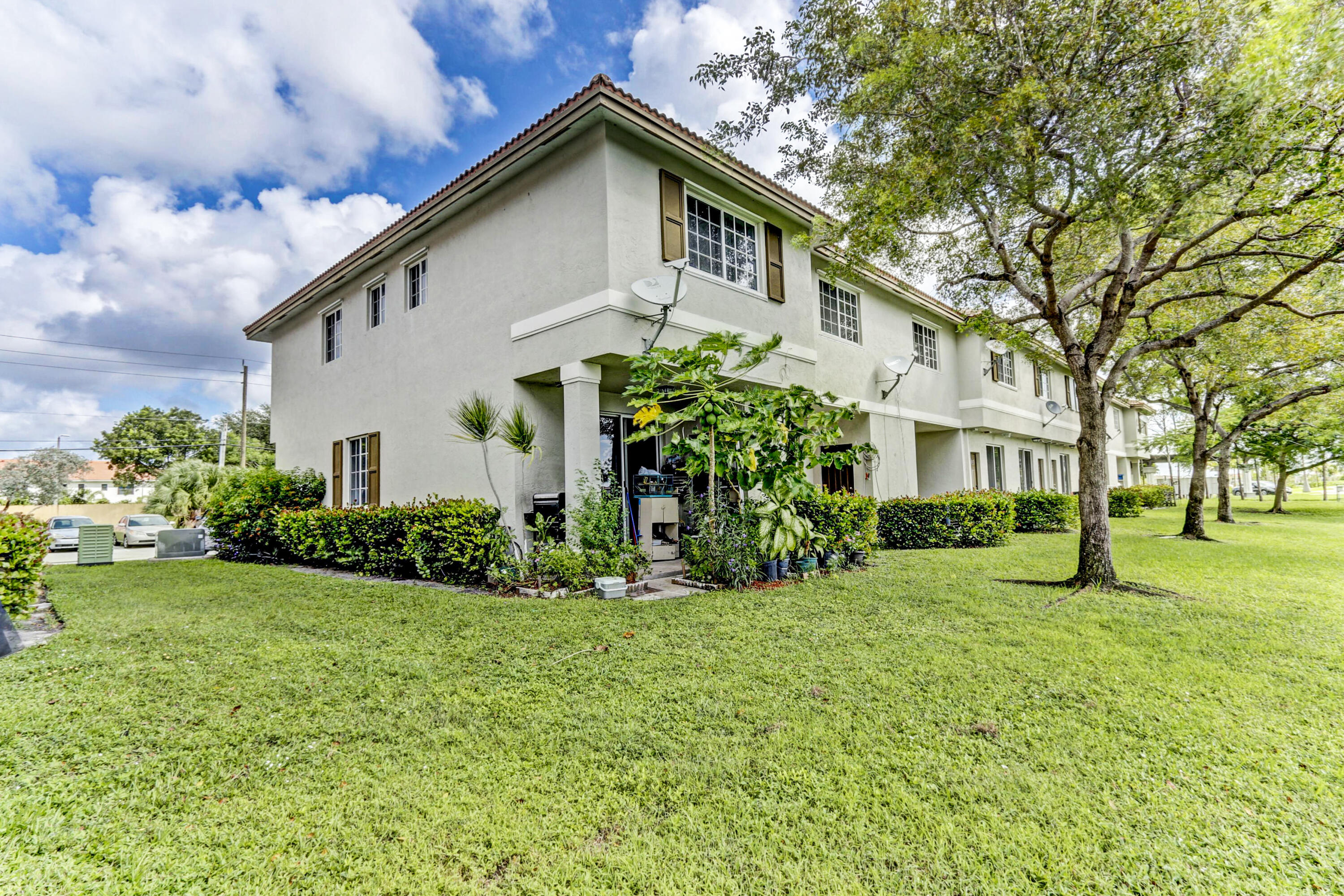 4110 Napoli Lake Drive Riviera Beach, FL 33410 - Photo 1 of 17 Arbor Parc Townhouse