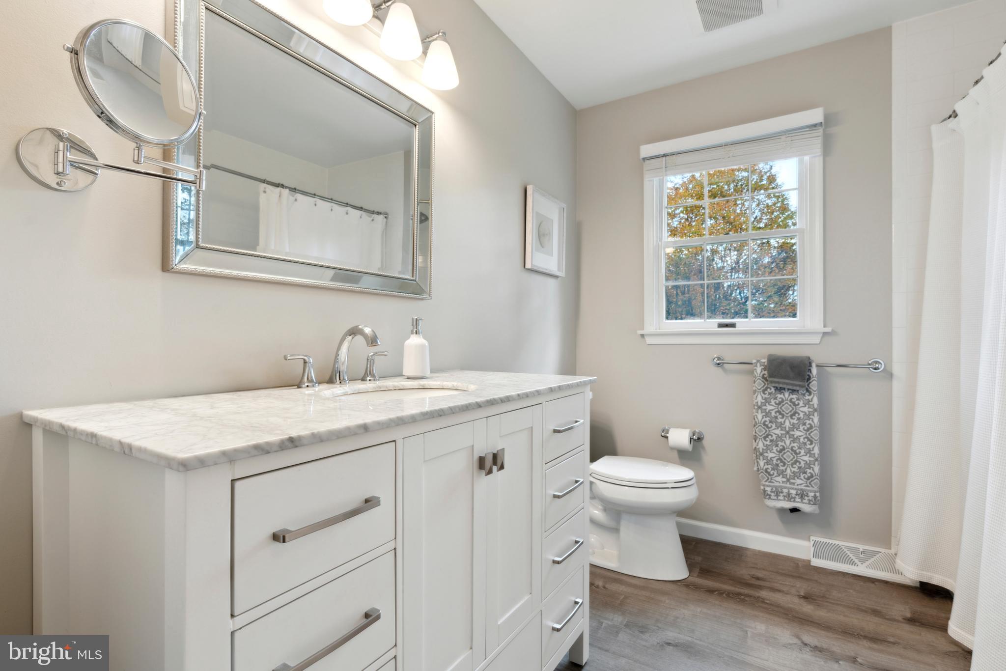 146 Poplar Road Newtown Square, PA 19073 - Photo 27 of 34 Hall Bathroom