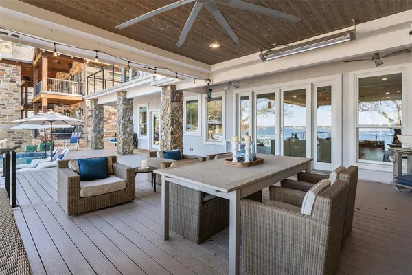 a view of a livingroom with furniture and window