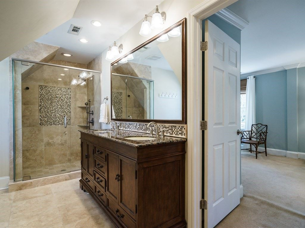 2807 Wayland Drive Raleigh, NC 27608 - Photo 18 of 24 Photo 18