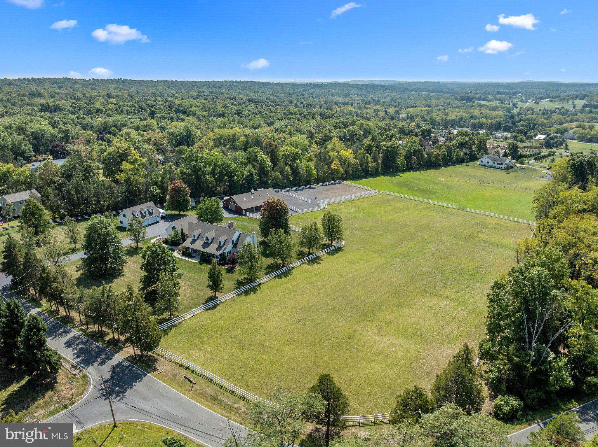 2012 Linsenbigler Road Pennsburg, PA 18073 - Photo 3 of 101 Gallery Image 3