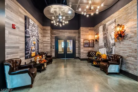 $340,000 | 1 Carriage City Plaza, Unit 705, Rahway, NJ 07065