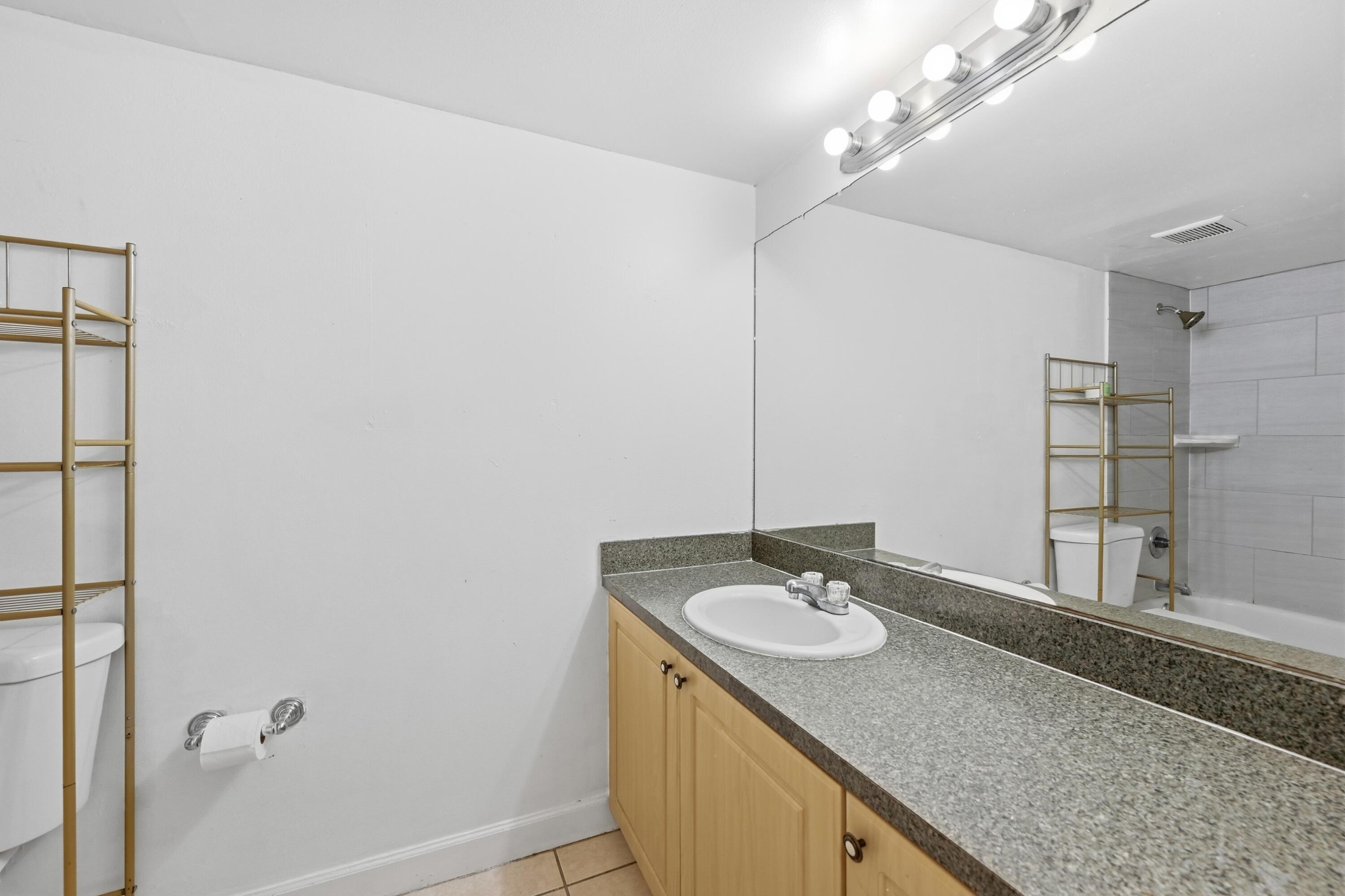 505 South Pine Island Road, Unit B310 Plantation, FL 33324 - Photo 26 of 57 22_stl_5299