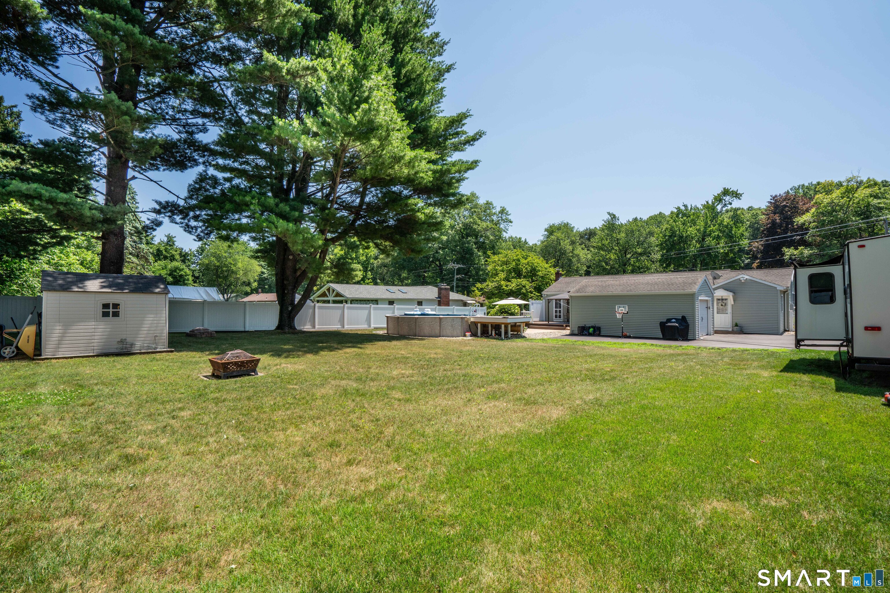 355 Burnham Street Manchester, CT 06042 - Photo 35 of 40