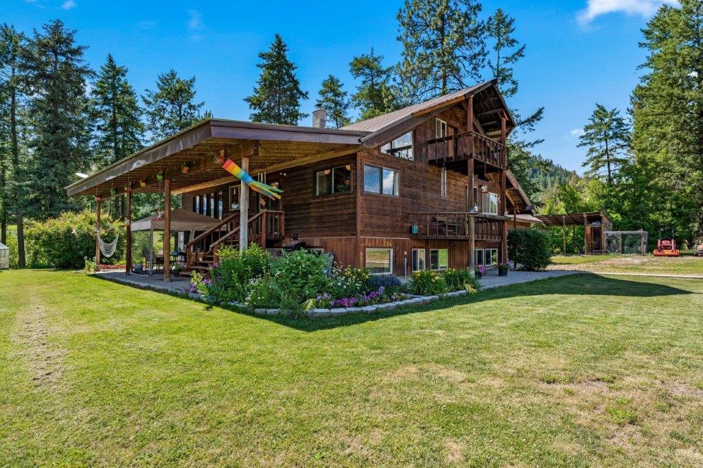 2447A Pierre Lake Road, Unit A Kettle Falls, WA 99141 - Photo 26 of 50