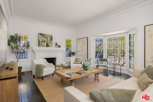 $1,795,000 | 1663 South Genesee Avenue, Los Angeles, CA 90019