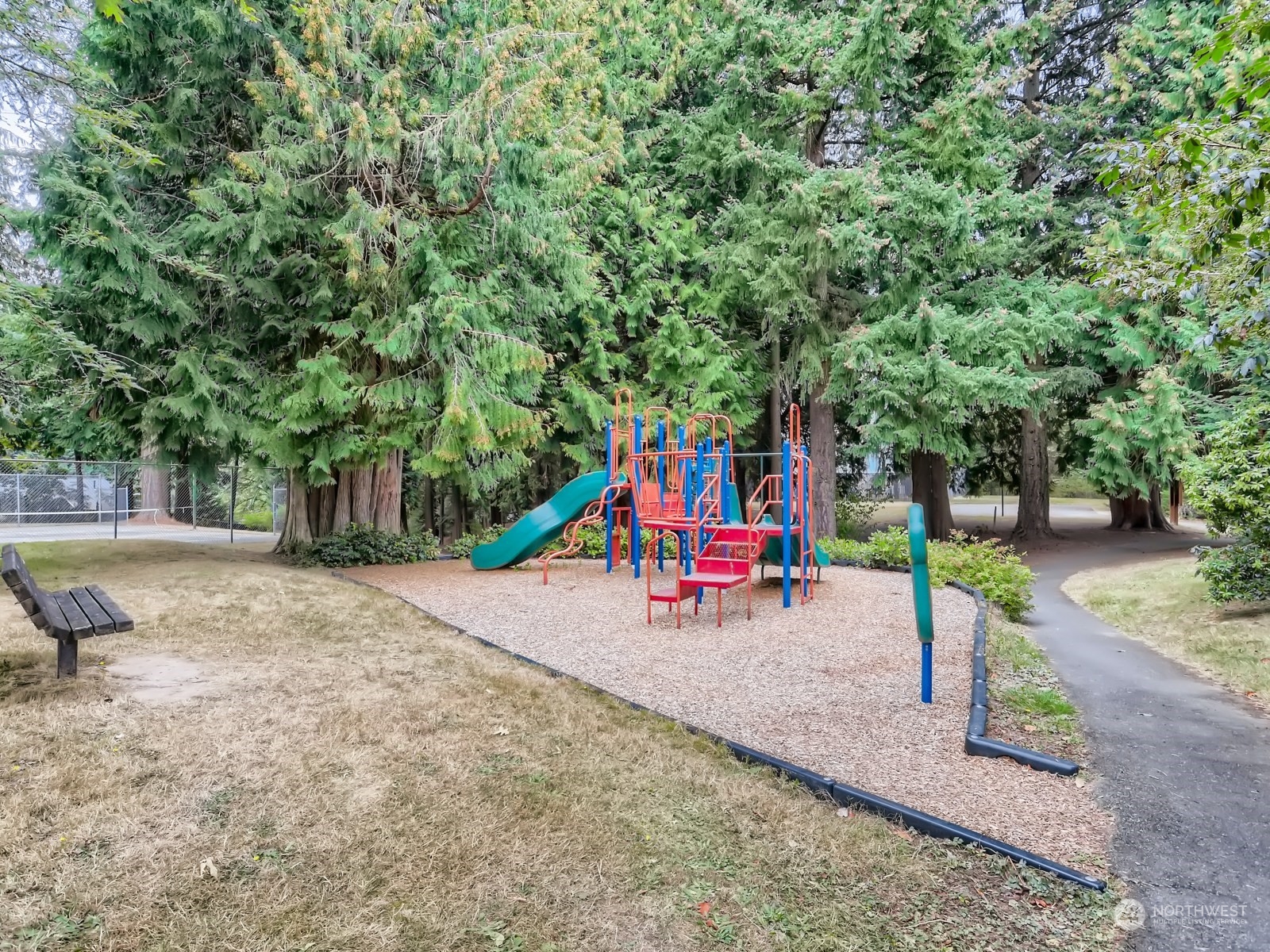 20177 105th Avenue Northeast Bothell, WA 98011 - Photo 29 of 31 Gallery Image 29