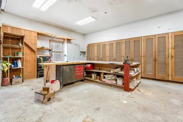 $684,000 | 13199 West 169th Avenue, Lowell, IN 46356