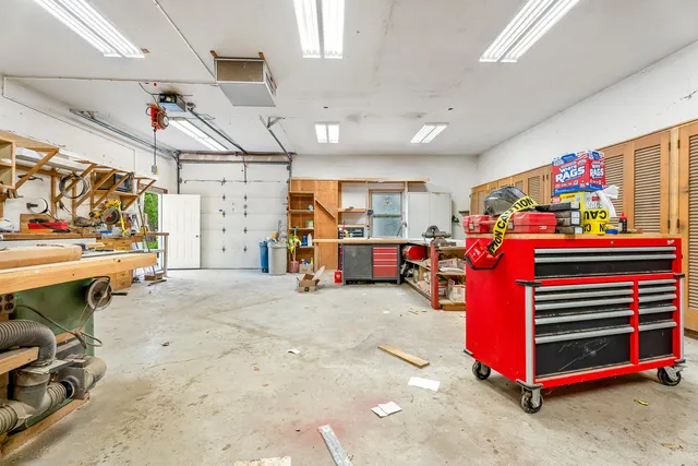 $684,000 | 13199 West 169th Avenue, Lowell, IN 46356