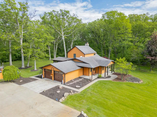 $684,000 | 13199 West 169th Avenue, Lowell, IN 46356