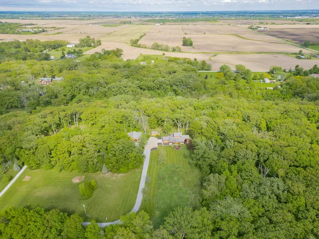 $684,000 | 13199 West 169th Avenue, Lowell, IN 46356