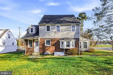 $349,900 | 501 North Johnson Boulevard, Gloucester City, NJ 08030