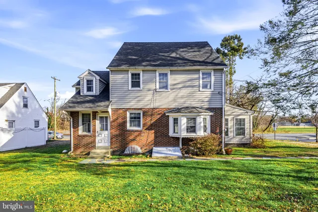 $349,900 | 501 North Johnson Boulevard, Gloucester City, NJ 08030