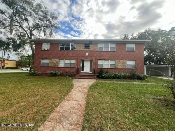 $1,100 | 5452 Playa Way, Unit 2, Jacksonville, FL 32211
