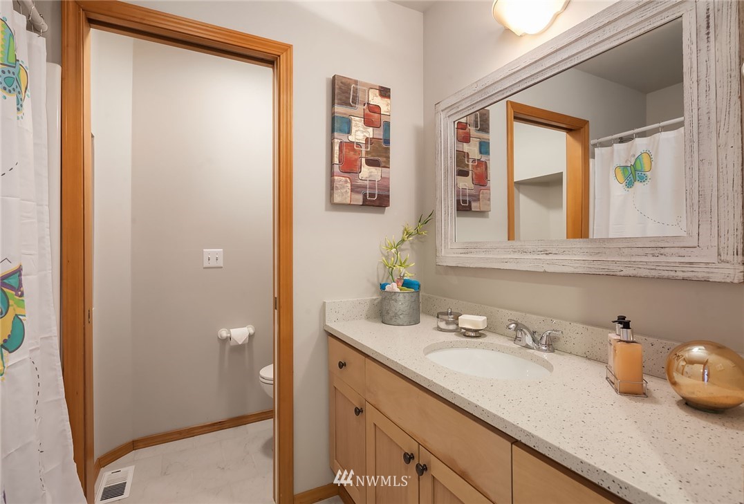 8812 Northeast 191st Place Bothell, WA 98011 - Photo 21 of 25 Gallery Image 21