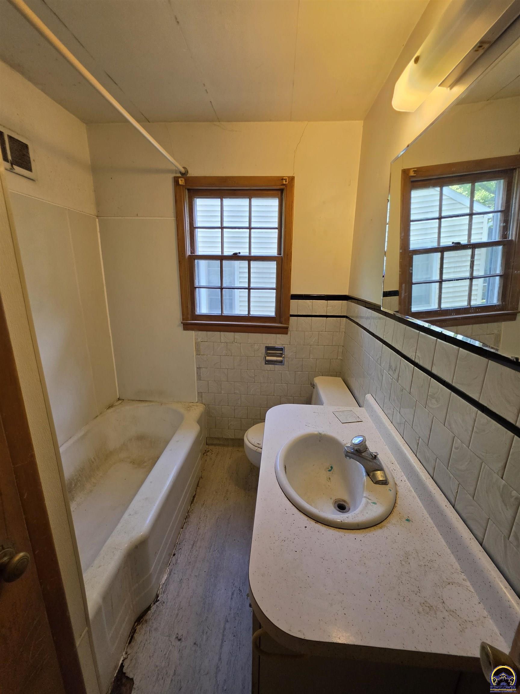 1506 Rural Street Emporia, KS 66801 - Photo 6 of 9