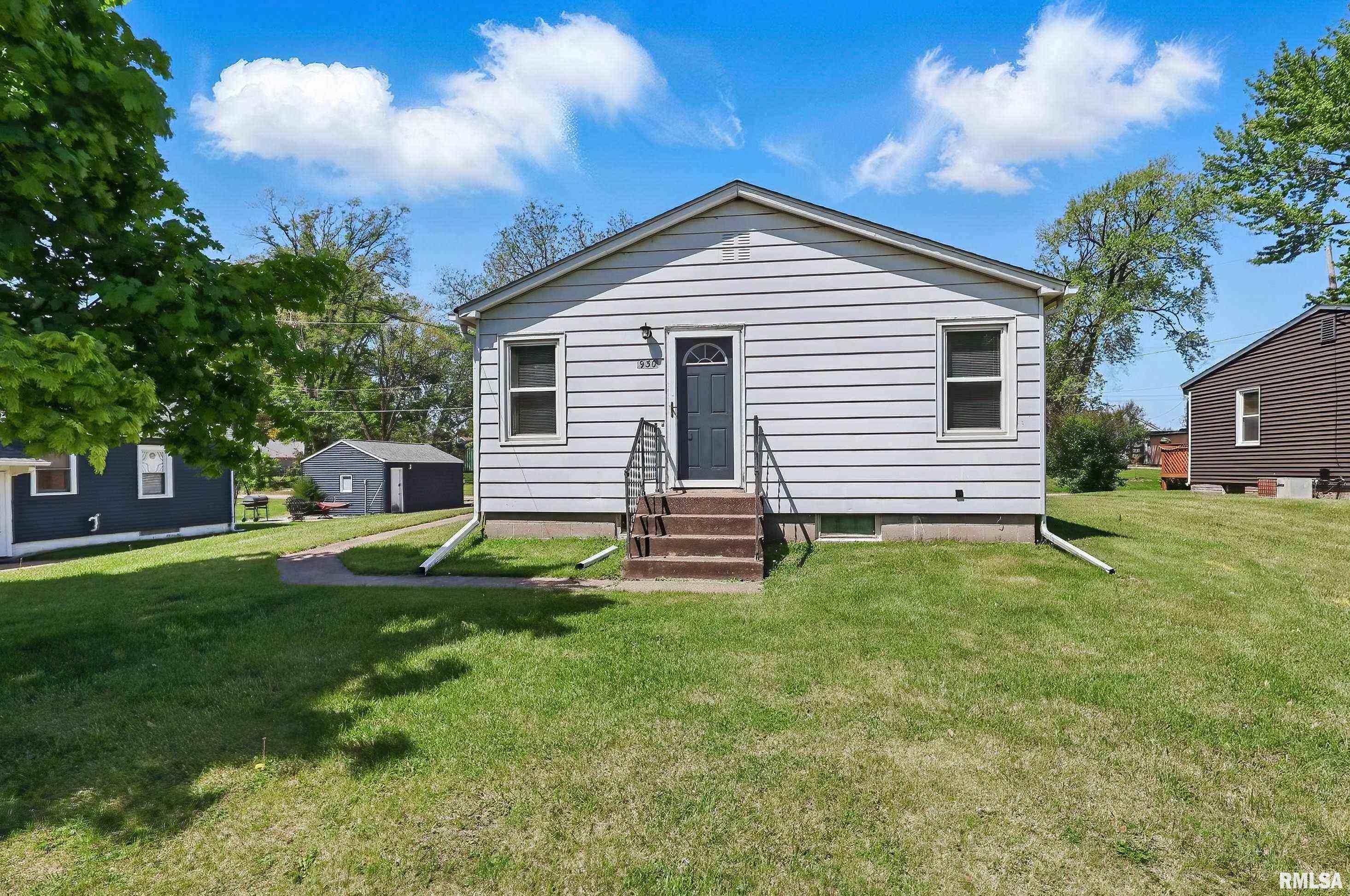 930 Tenplus Street Bettendorf, IA 52722 - Photo 1 of 18 Gallery Image 1