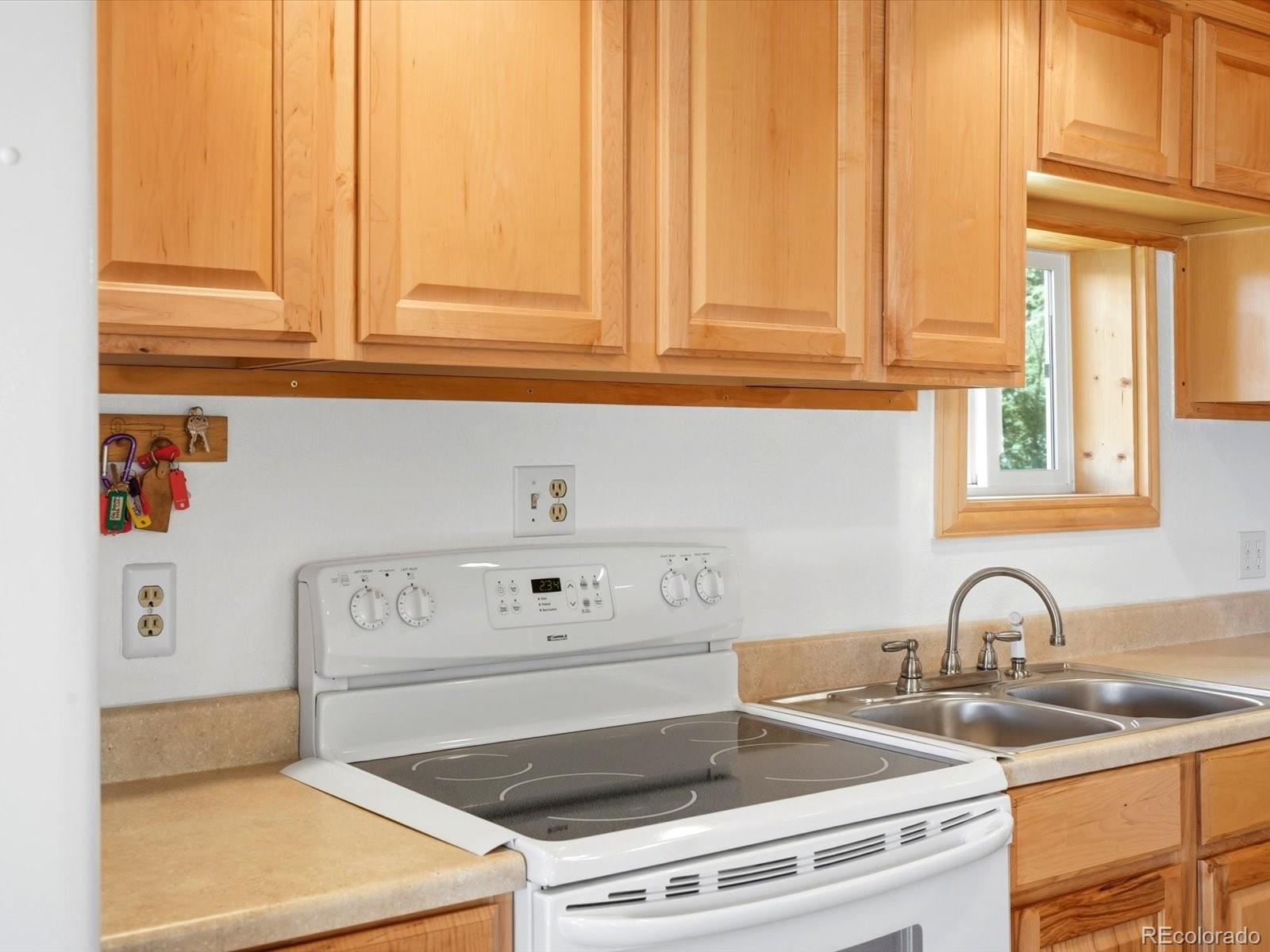 200 Raptor Point Golden, CO 80403 - Photo 20 of 46 Gallery Image 20