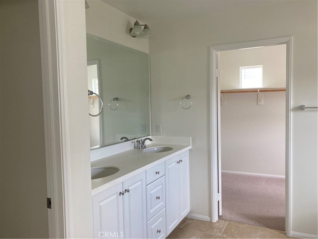 42744 Azure Street Temecula, CA 92592 - Photo 5 of 19
