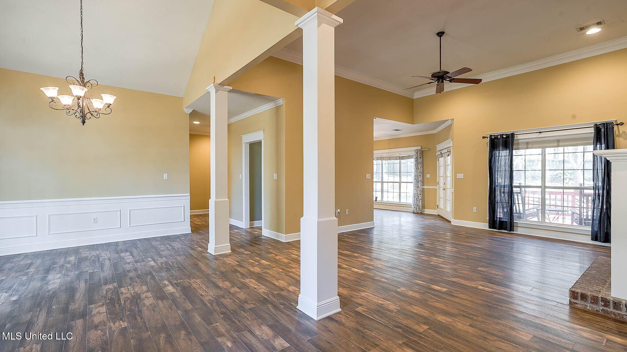 16 Denstone Road Hattiesburg, MS 39402 - Photo 12 of 58 13-web-or-mls-2 Interior (6 of 34) Front