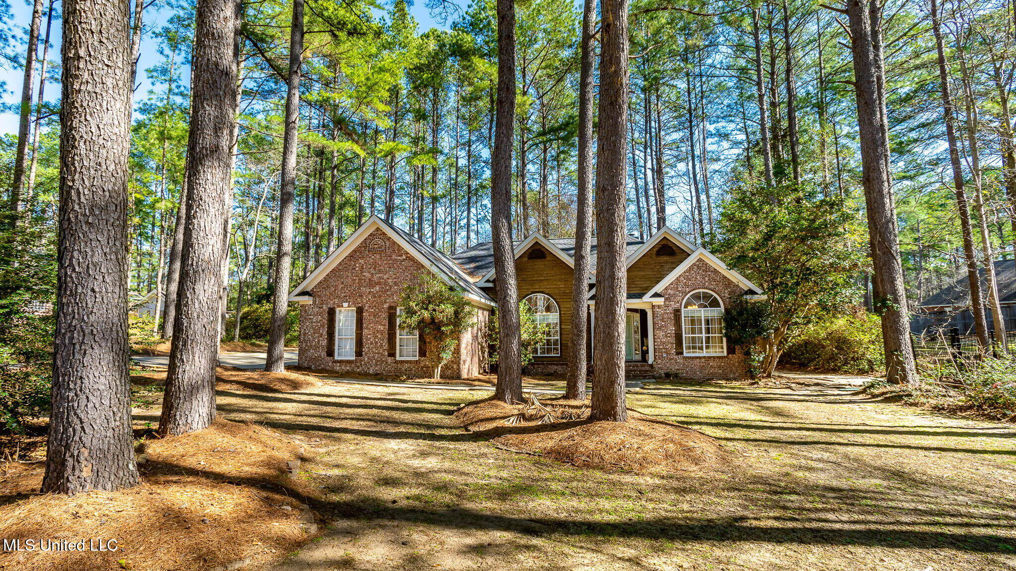 16 Denstone Road Hattiesburg, MS 39402 - Photo 2 of 58 1-web-or-mls-1 Exterior (1 of 7)