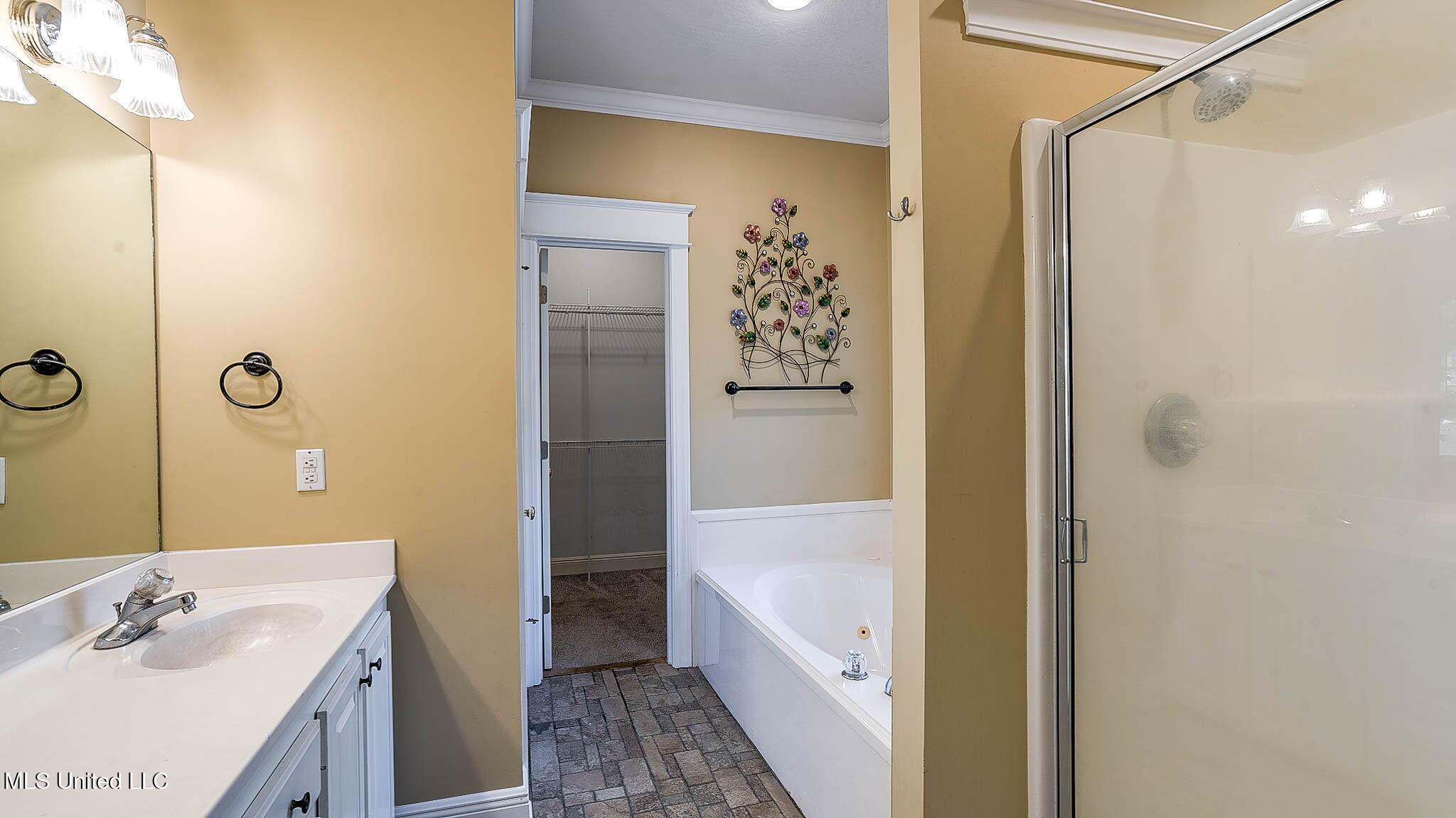 16 Denstone Road Hattiesburg, MS 39402 - Photo 27 of 58 28-web-or-mls-2 Interior (21 of 34) Mast