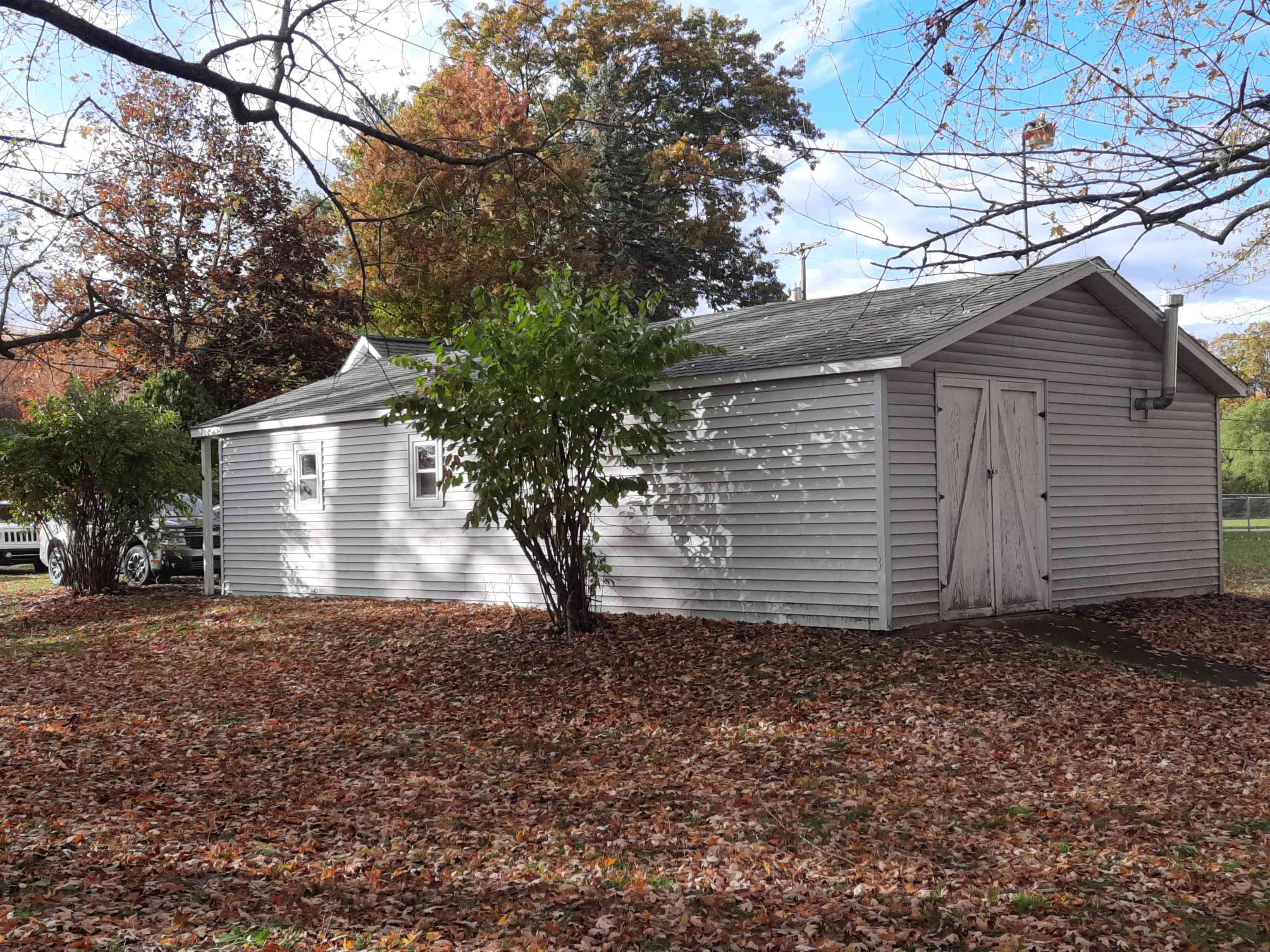 12601 Nichols Road Burt, MI 48417 - Photo 8 of 9