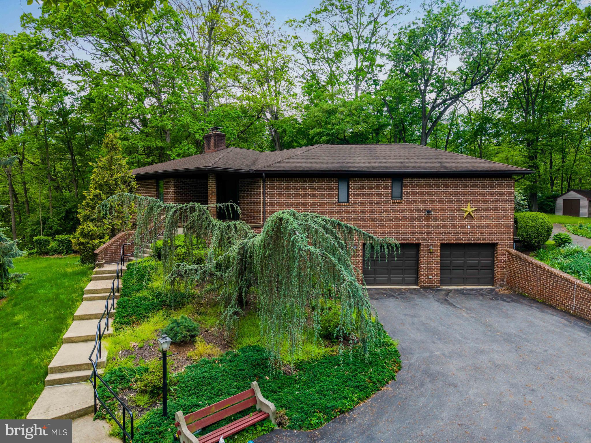 399 Barnstable Road Carlisle, PA 17015 - Photo 2 of 70