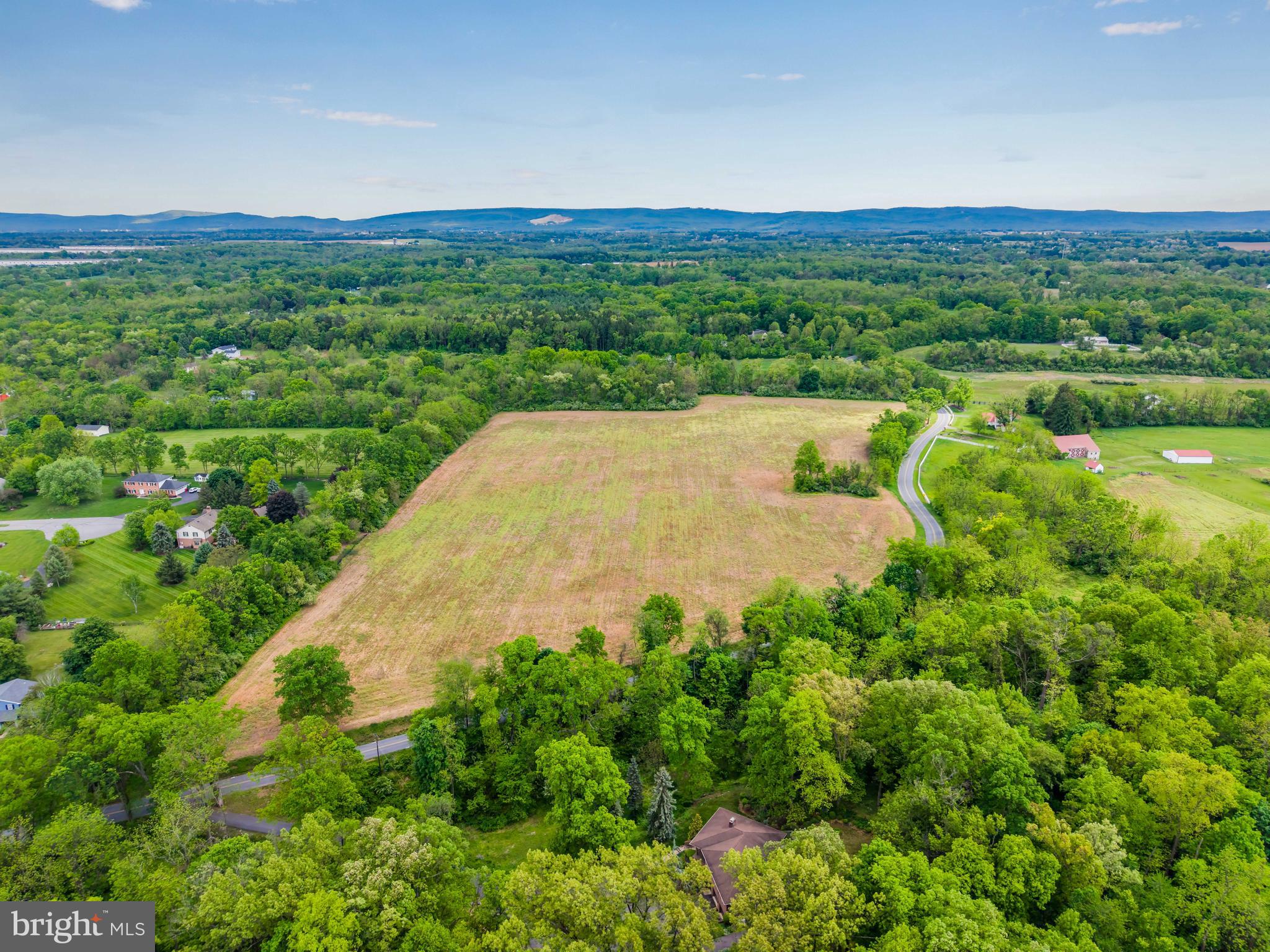 399 Barnstable Road Carlisle, PA 17015 - Photo 7 of 70