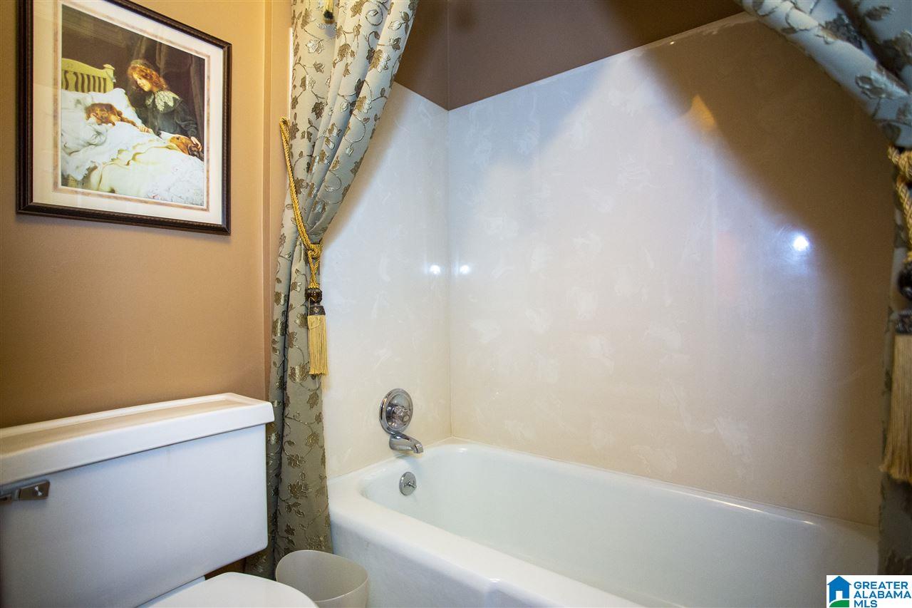 2120 Aaron Road Pelham, AL 35124 - Photo 39 of 49 Gallery Image 39