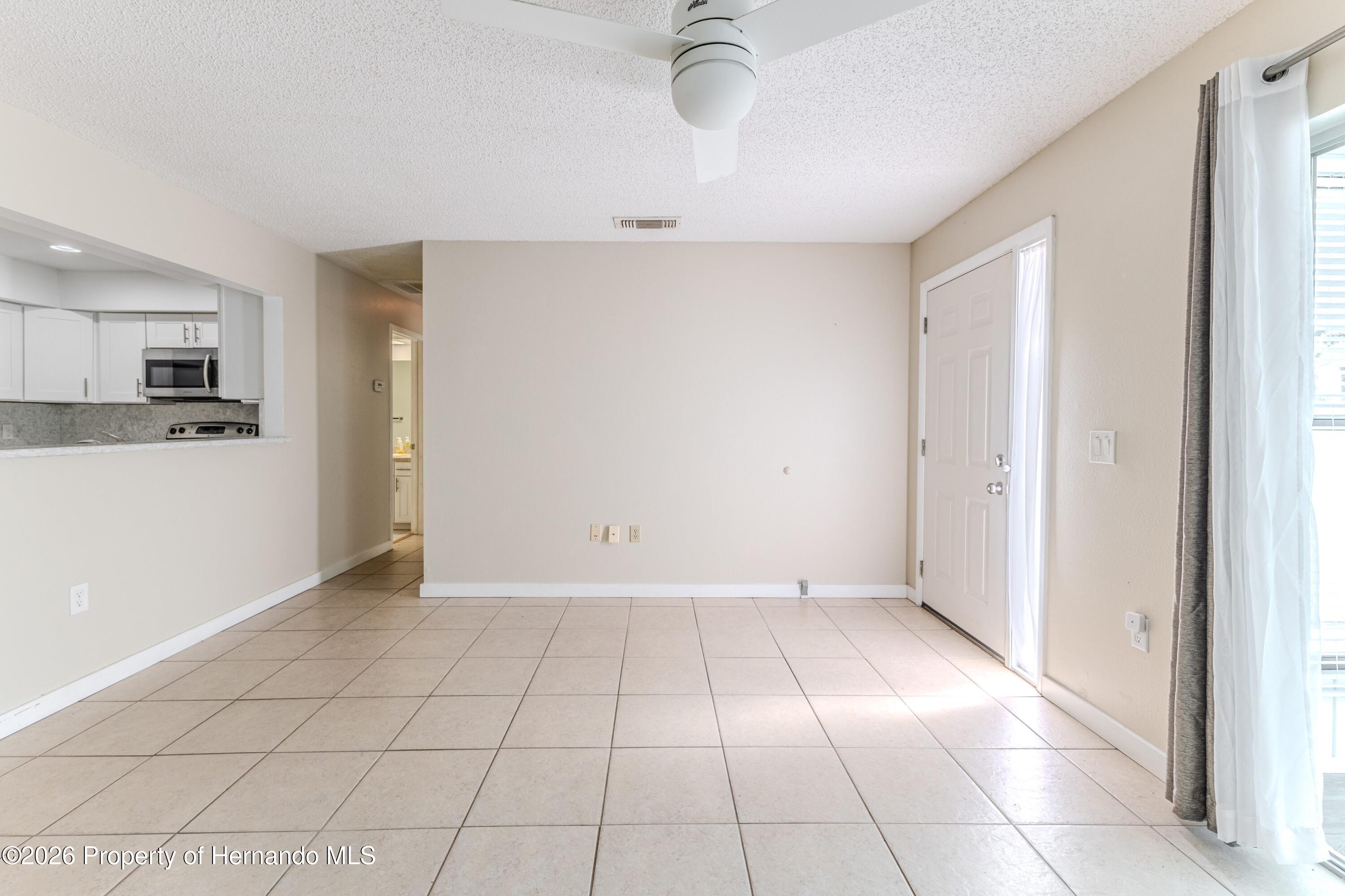 8141 Bugle Court, Unit 1 Port Richey, FL 34668 - Photo 13 of 33 5W1A0567-HDR