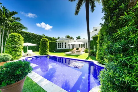$8,980,000 | 2830 Lucerne Avenue, Miami Beach, FL 33140