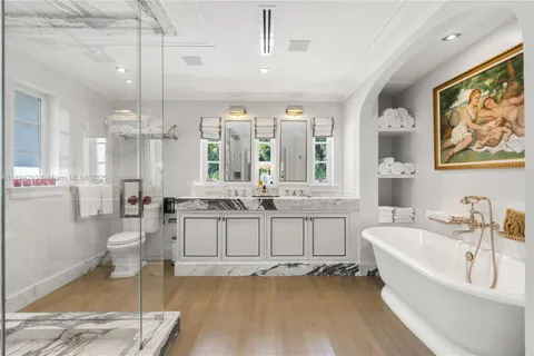 $8,980,000 | 2830 Lucerne Avenue, Miami Beach, FL 33140
