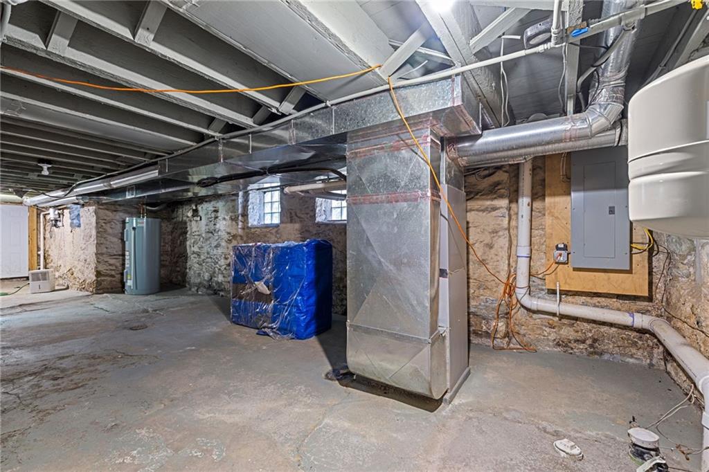 5712 Hays Street Pittsburgh, PA 15206 - Photo 37 of 50