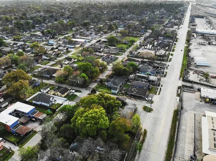 $80,000 | 7216 Wallisville Road, Houston, TX 77020