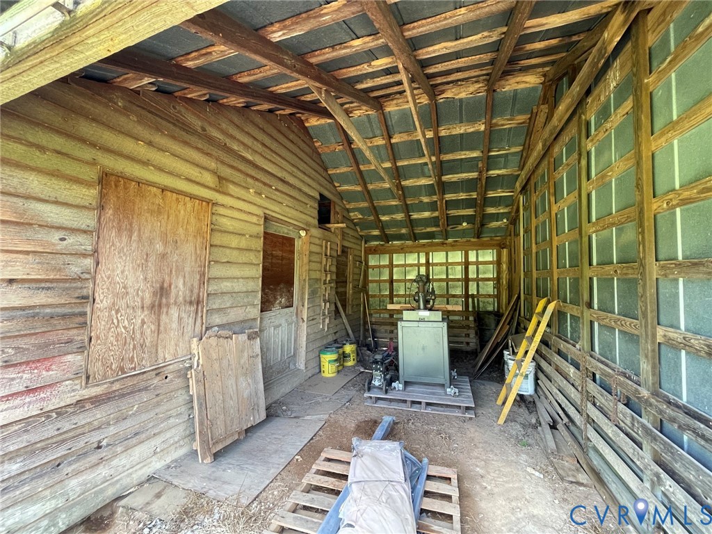 1 Deer Run Road Blackstone, VA 23824 - Photo 8 of 17