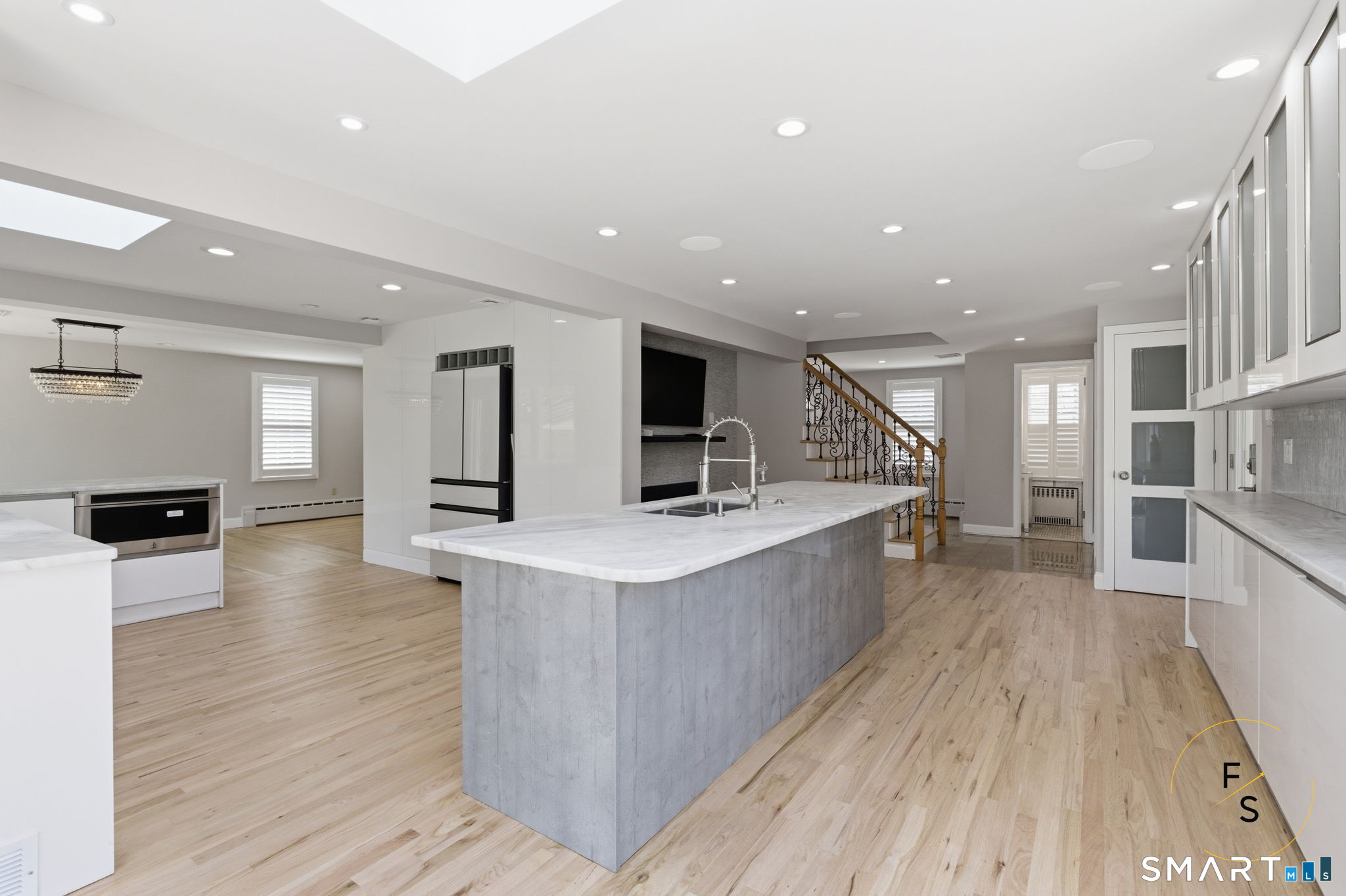 508 Highland Street Wethersfield, CT 06109 - Photo 11 of 40 a large kitchen with a large counter top and stainless steel appliances