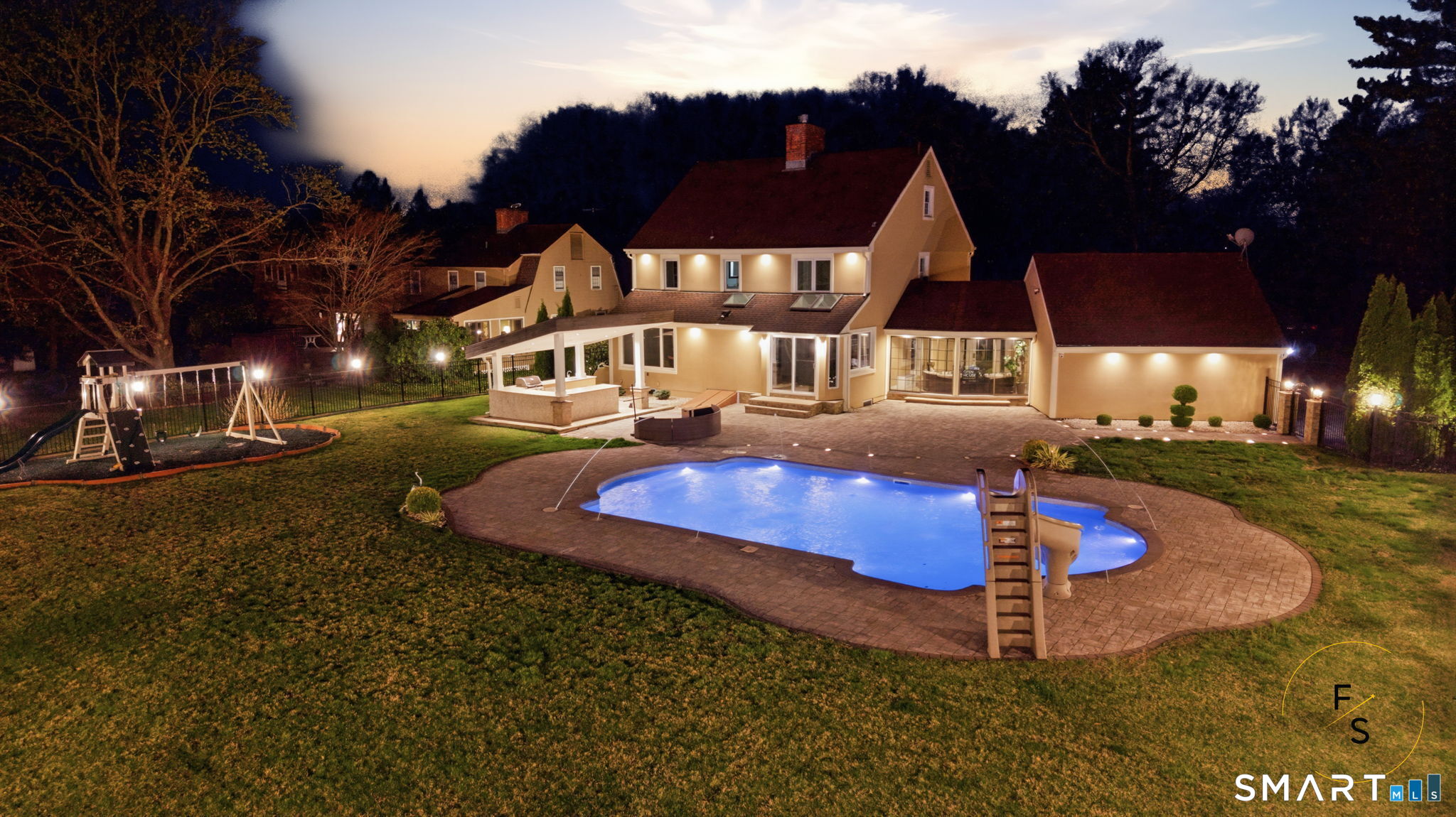 508 Highland Street Wethersfield, CT 06109 - Photo 2 of 40 a front view of a house with a yard