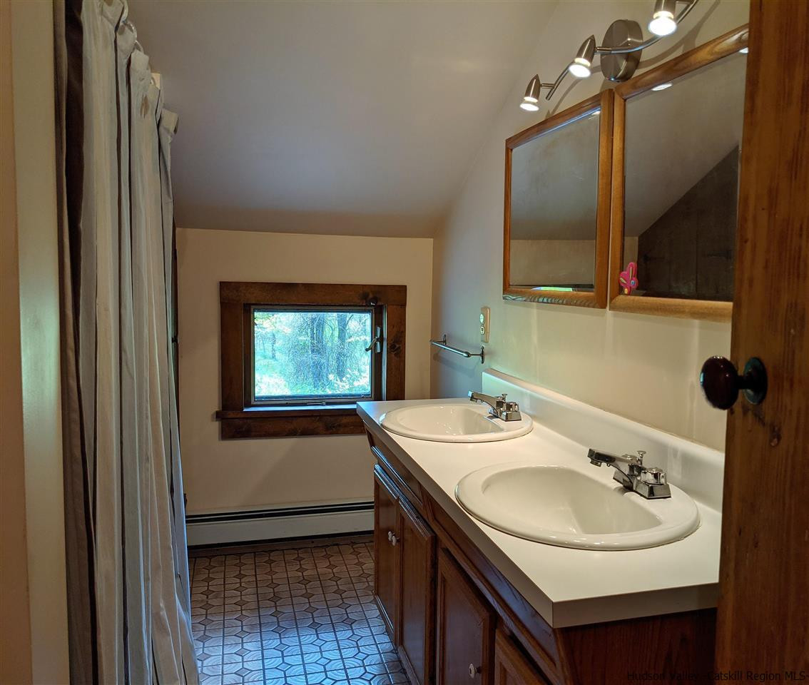 285 Awosting Road Pine Bush, NY 12566 - Photo 17 of 33 Photo 17